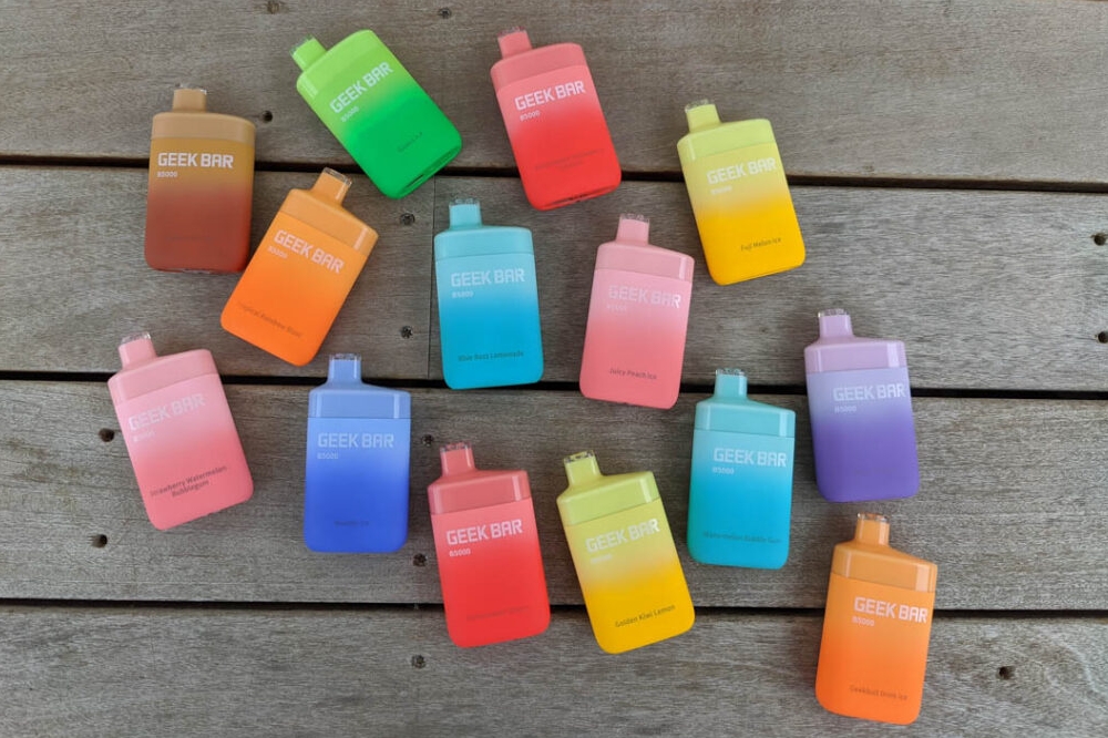 The Geek Bar B5000 Vape - Fuji Melon Ice: Your Crisp, Cool Australian Vape Escape